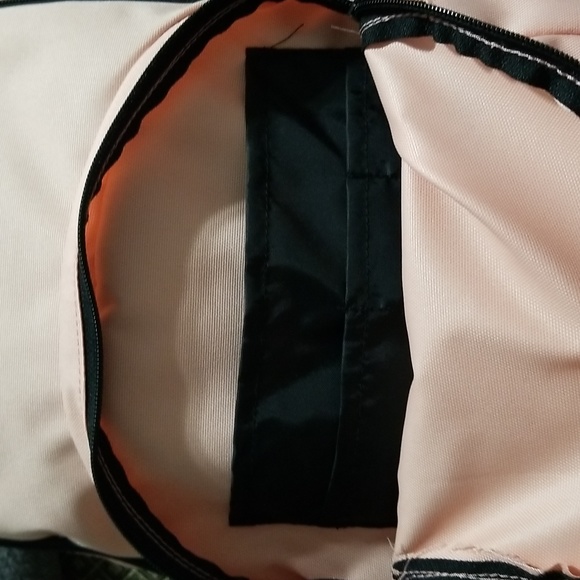 NEW! VANS Ranged Backpack Pink NWT (price firm) - Picture 10 of 13